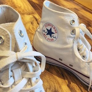 Converse All Star White High Tops ☁️ WMN SIZE 8.5